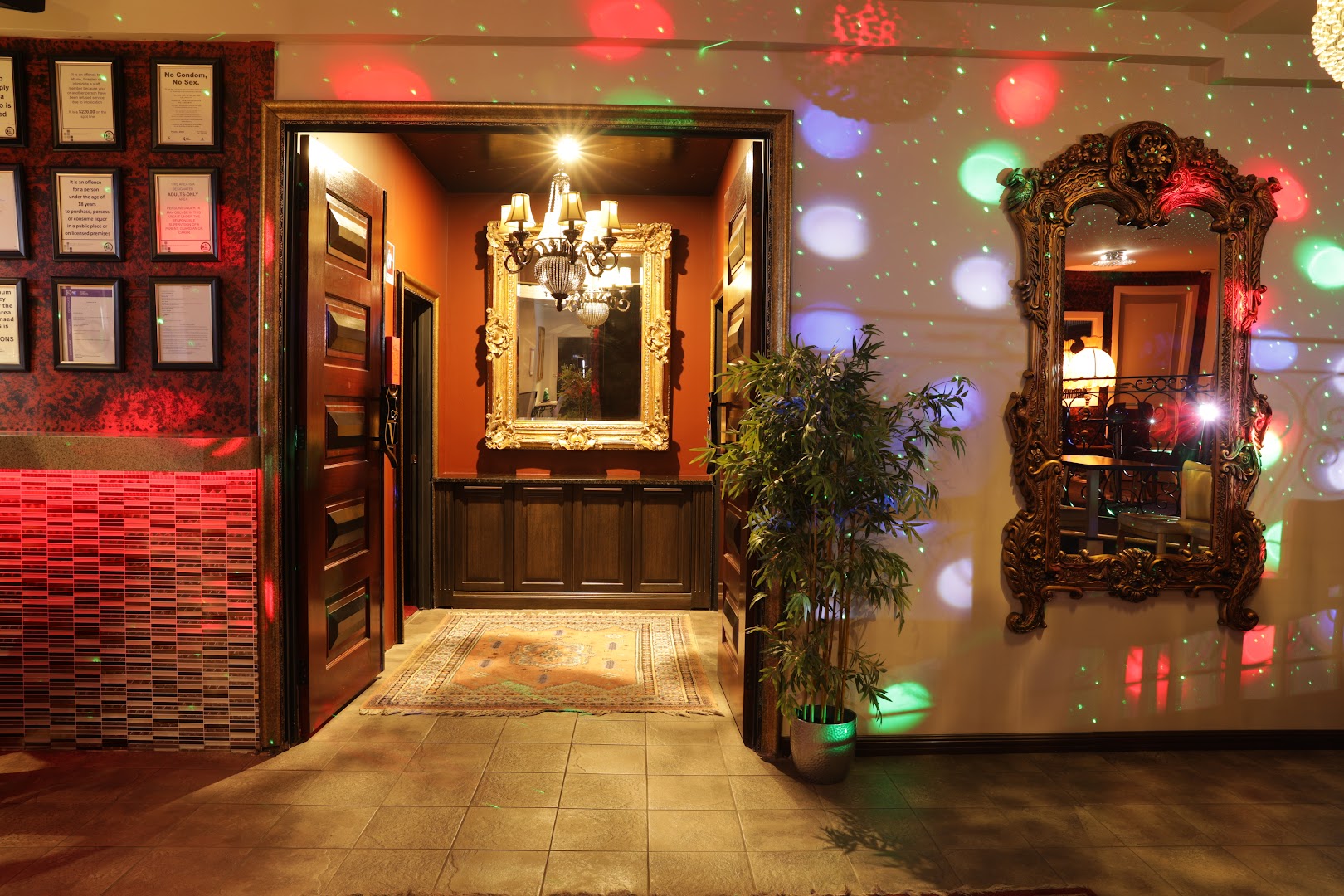 Langtrees Canberra Bar - Brothel in Mitchell, United States