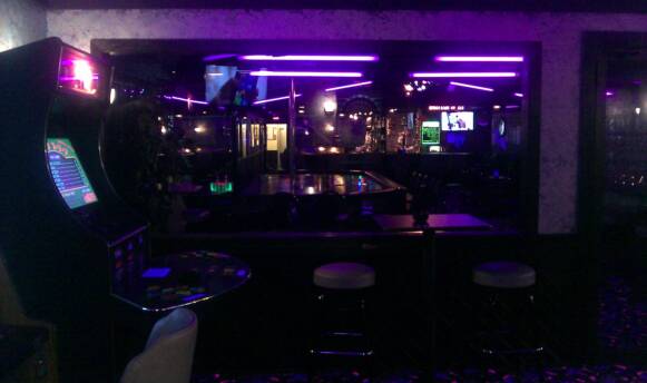 Foxtail Gentleman's Club - Nightclub in Montello, United States