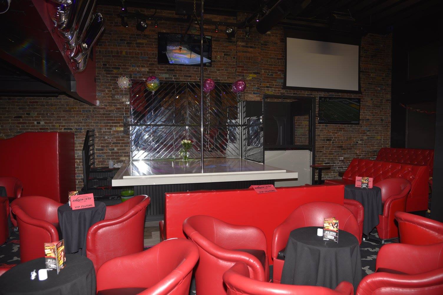 Deja Vu Showgirls - Nashville - Nightclub in Nashville, United States