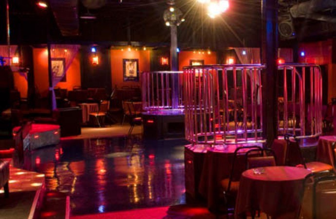 Menages - Swinger Club in Nashville, United States