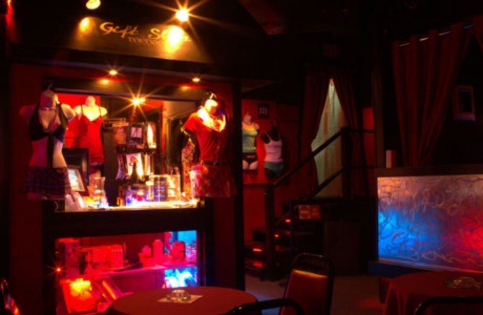 Menages - Swinger Club in Nashville, United States