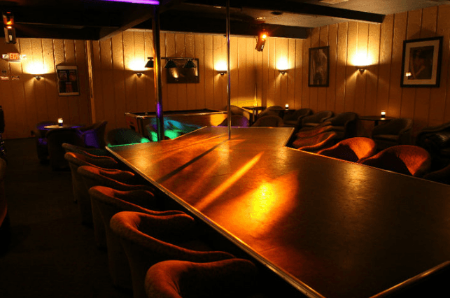 Stars Cabaret - Neenah - Nightclub in Neenah, United States