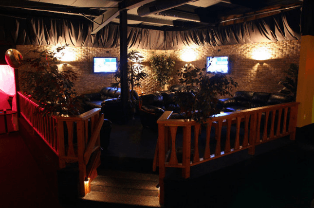 Stars Cabaret - Neenah - Nightclub in Neenah, United States