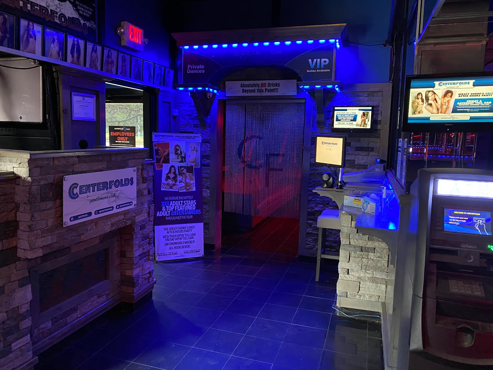 Centerfolds Gentlemen’s Club - Nightclub in Neptune City, United States