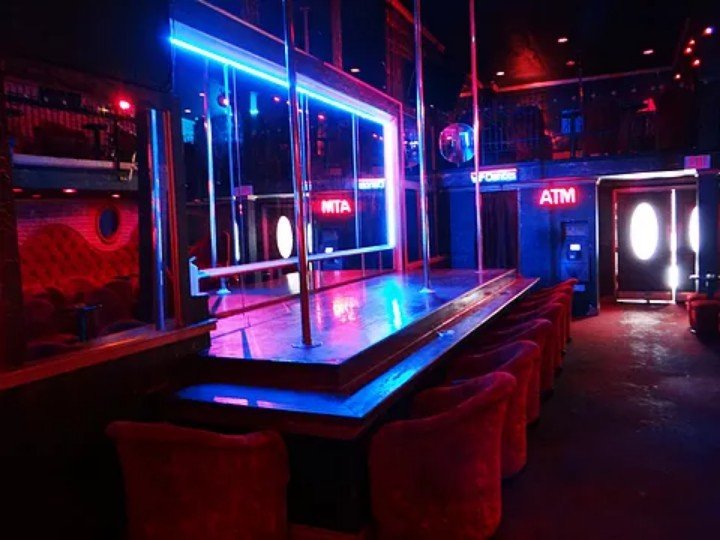 Stiletto's Cabaret - Nightclub in New Orleans, United States