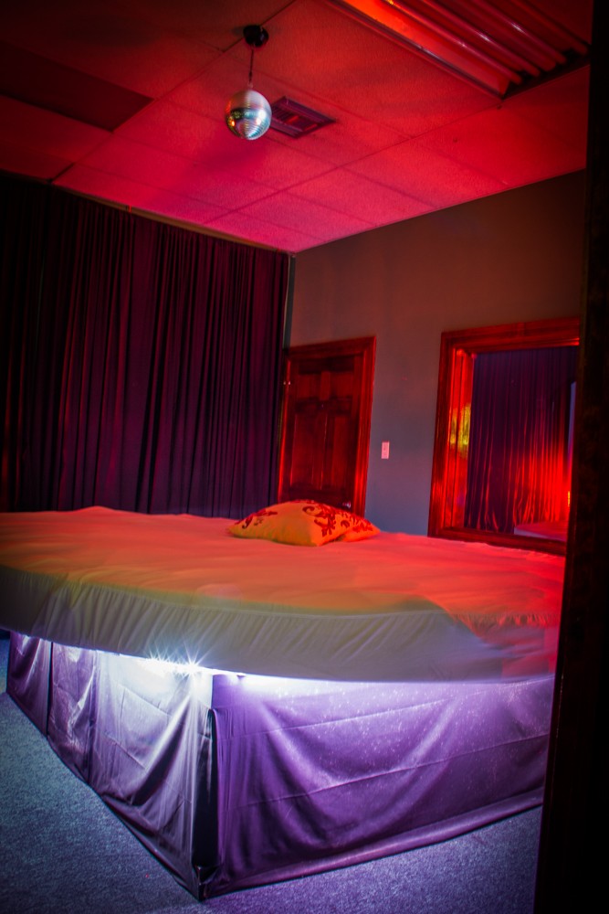 Colette Clubs - Swinger Club in New Orleans, United States