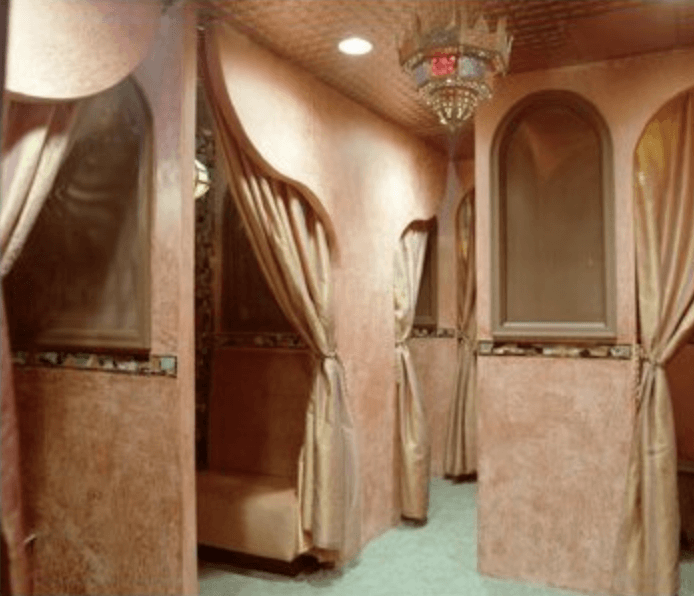 Executive Club - Nightclub in New York, United States