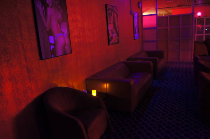 Foxy Gentlemen’s Club - Nightclub in New York, United States