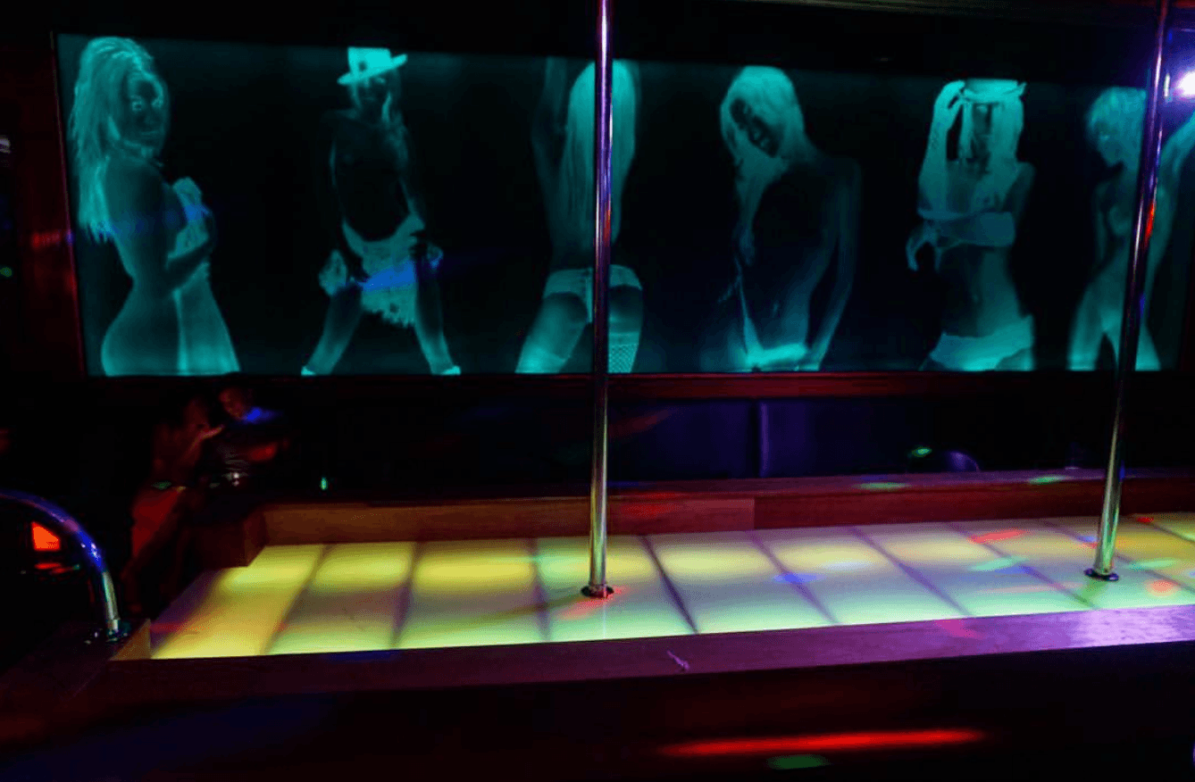Satin Dolls NYC - Nightclub in New York, United States