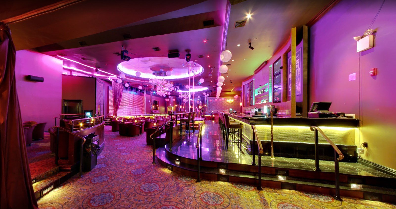 Show Palace Lic - Nightclub in New York, United States