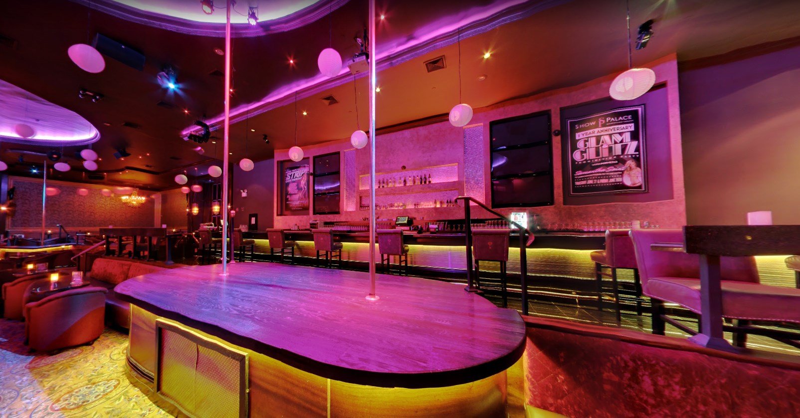 Show Palace Lic - Nightclub in New York, United States