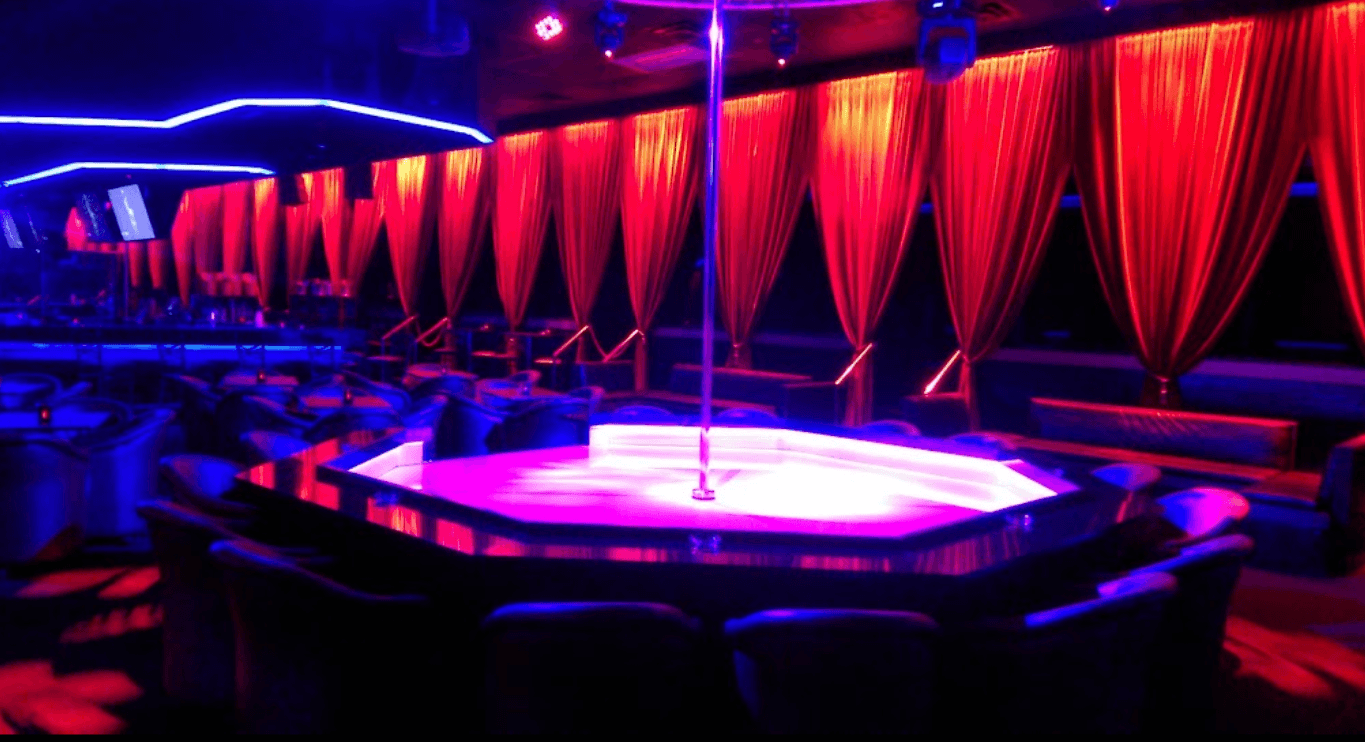 Ultra Lounge Miami - Nightclub in North Miami Beach, United States