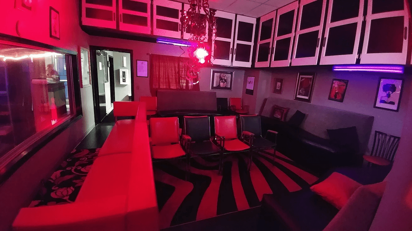 Club Crave - Swinger Club in Oklahoma City, United States