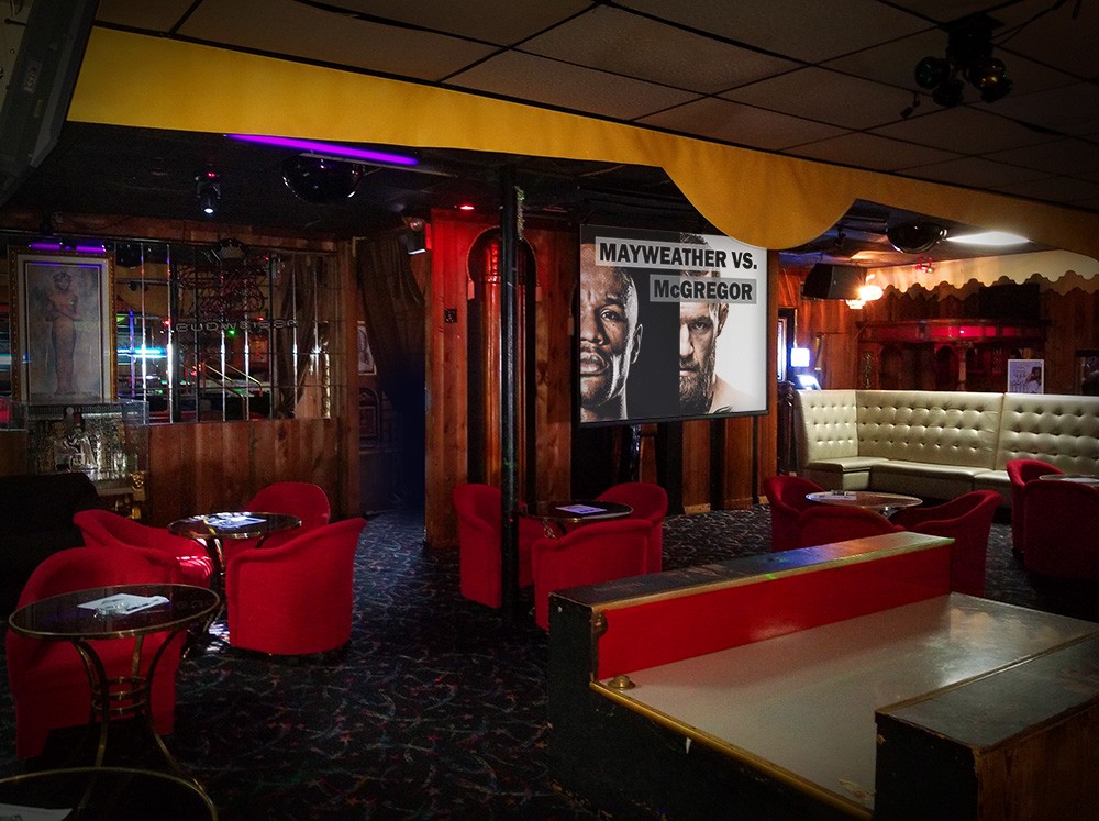 Cleo's Gentlemen's Club - Nightclub in Orlando, United States