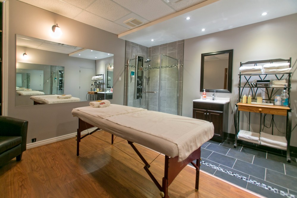 Angel's Touch Massage - Erotic Massage in Ottawa, United States