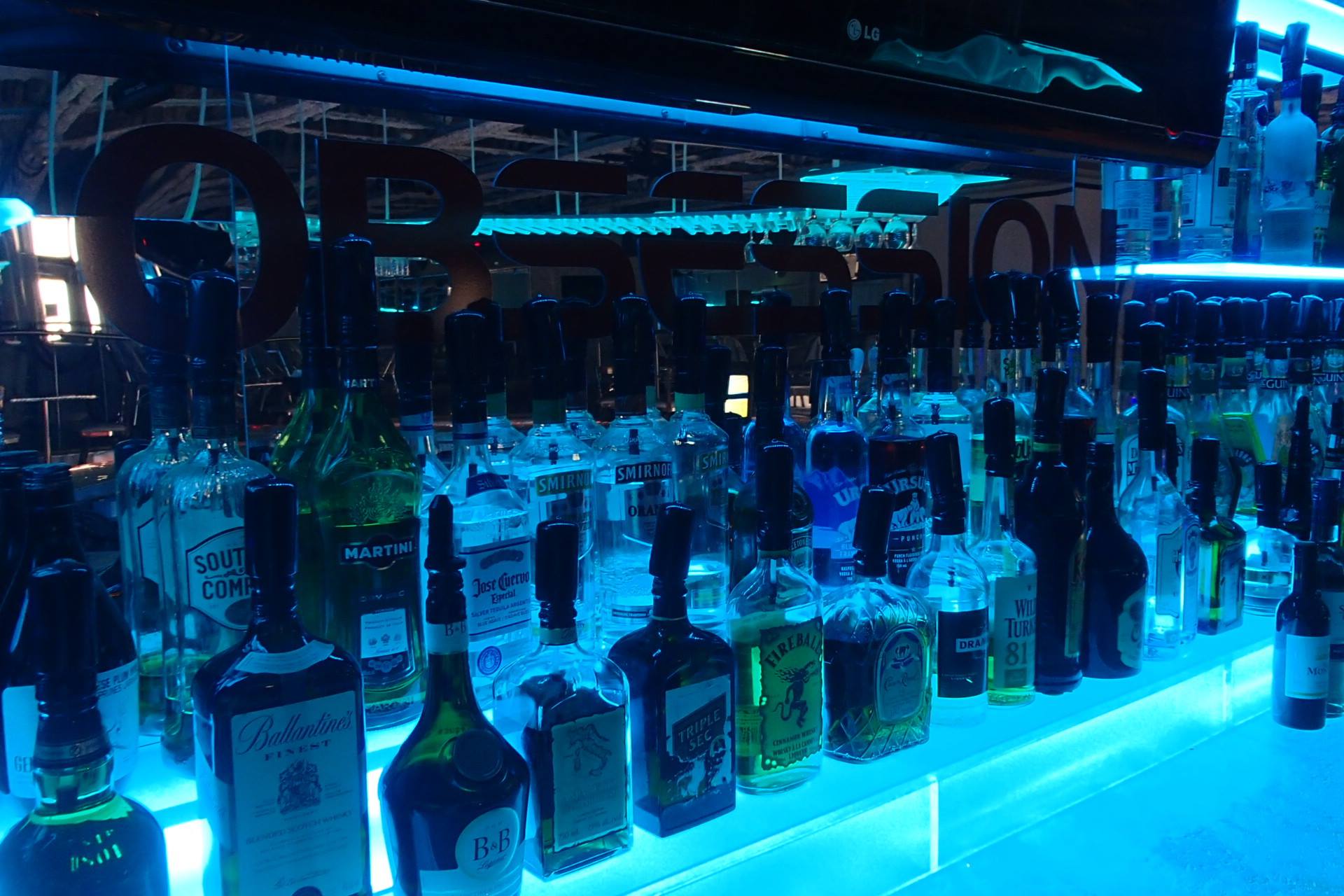 Obsession Swing Lounge - Swinger Club in Ottawa, United States