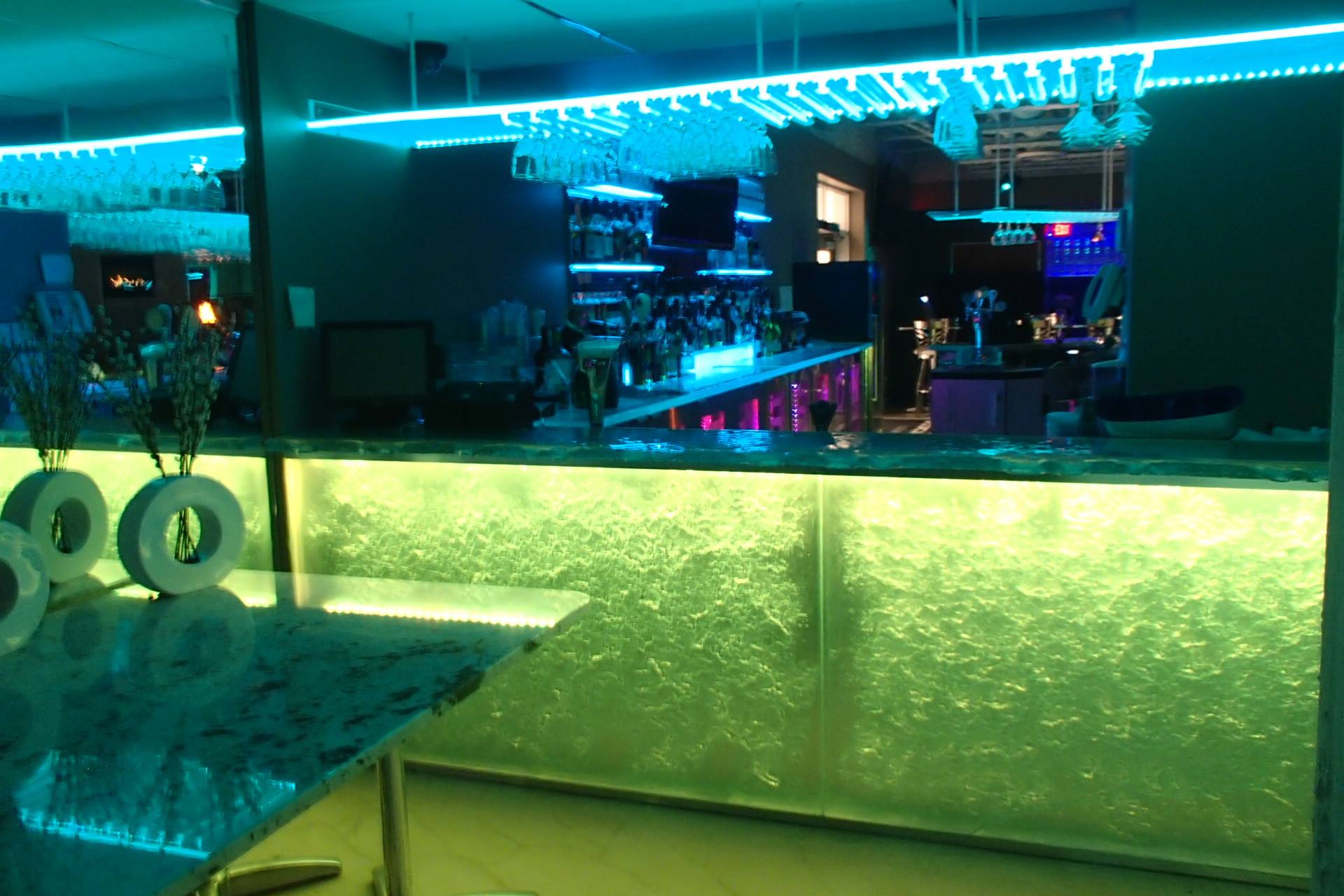 Obsession Swing Lounge - Swinger Club in Ottawa, United States