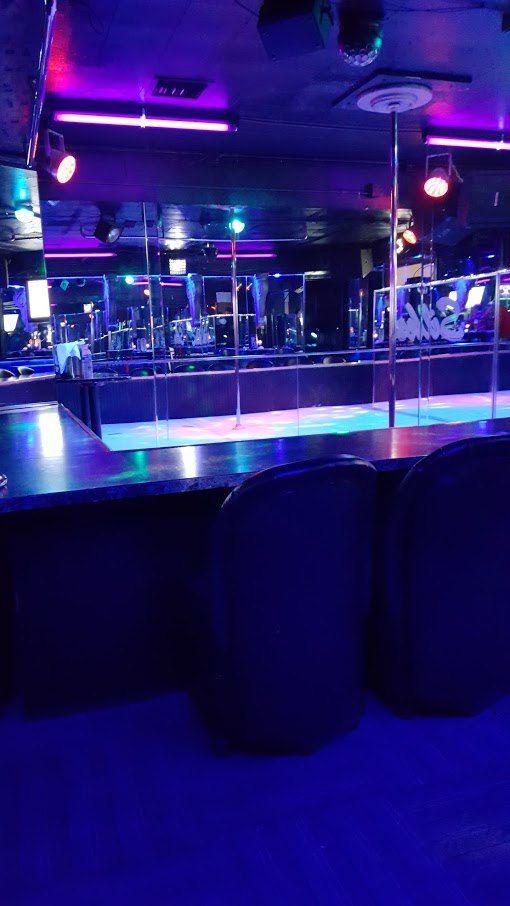 Silks - Nightclub in Palm Harbor, United States