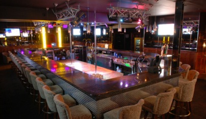 Platinum Dollz Gentlemen's Club & Restaurant - Nightclub in Passaic, United States
