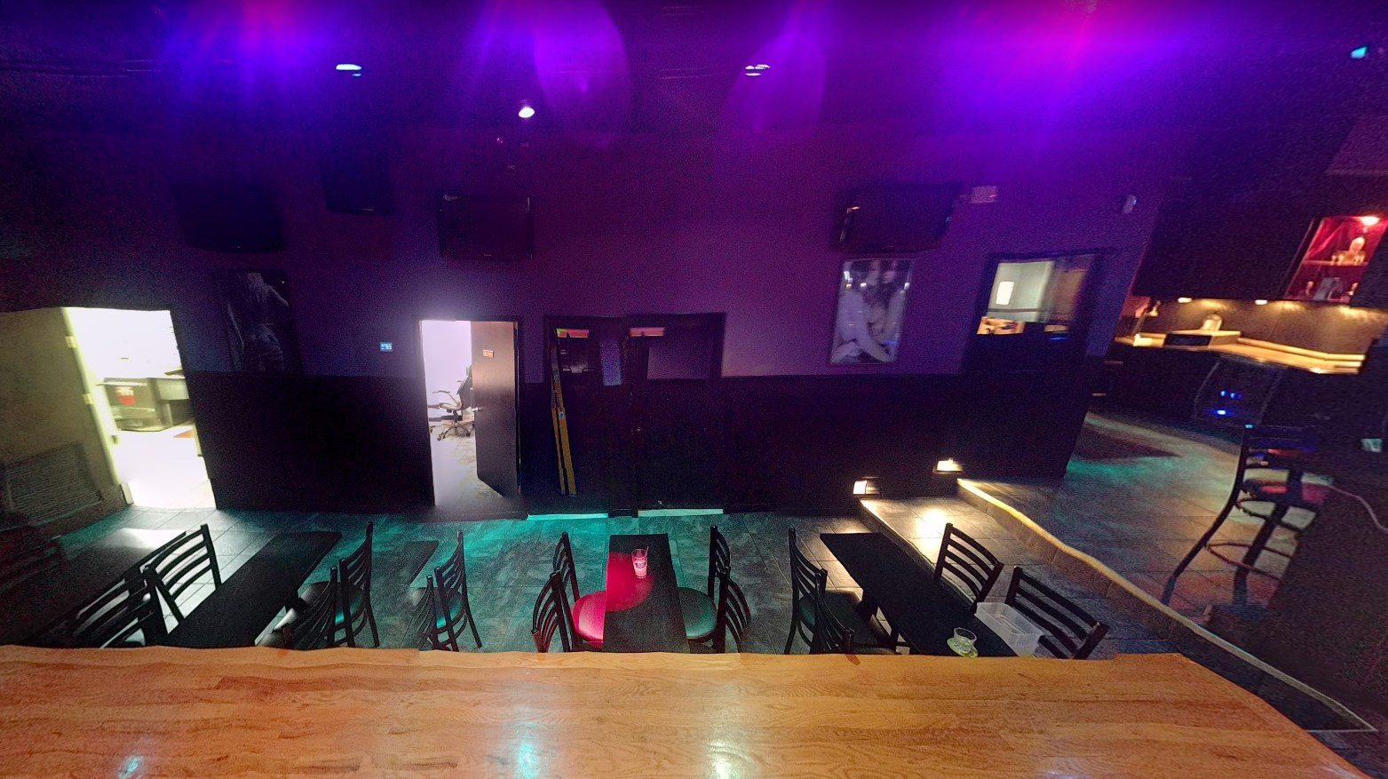 Johnny A's Hitching Post - Nightclub in Paterson, United States
