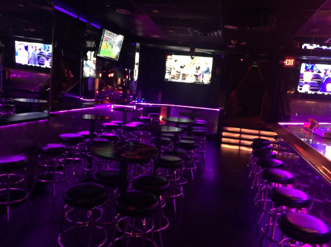 Sunrise Go Go Club - Nightclub in Paterson, United States
