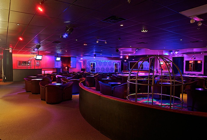 The Golden Banana - Nightclub in Peabody, United States