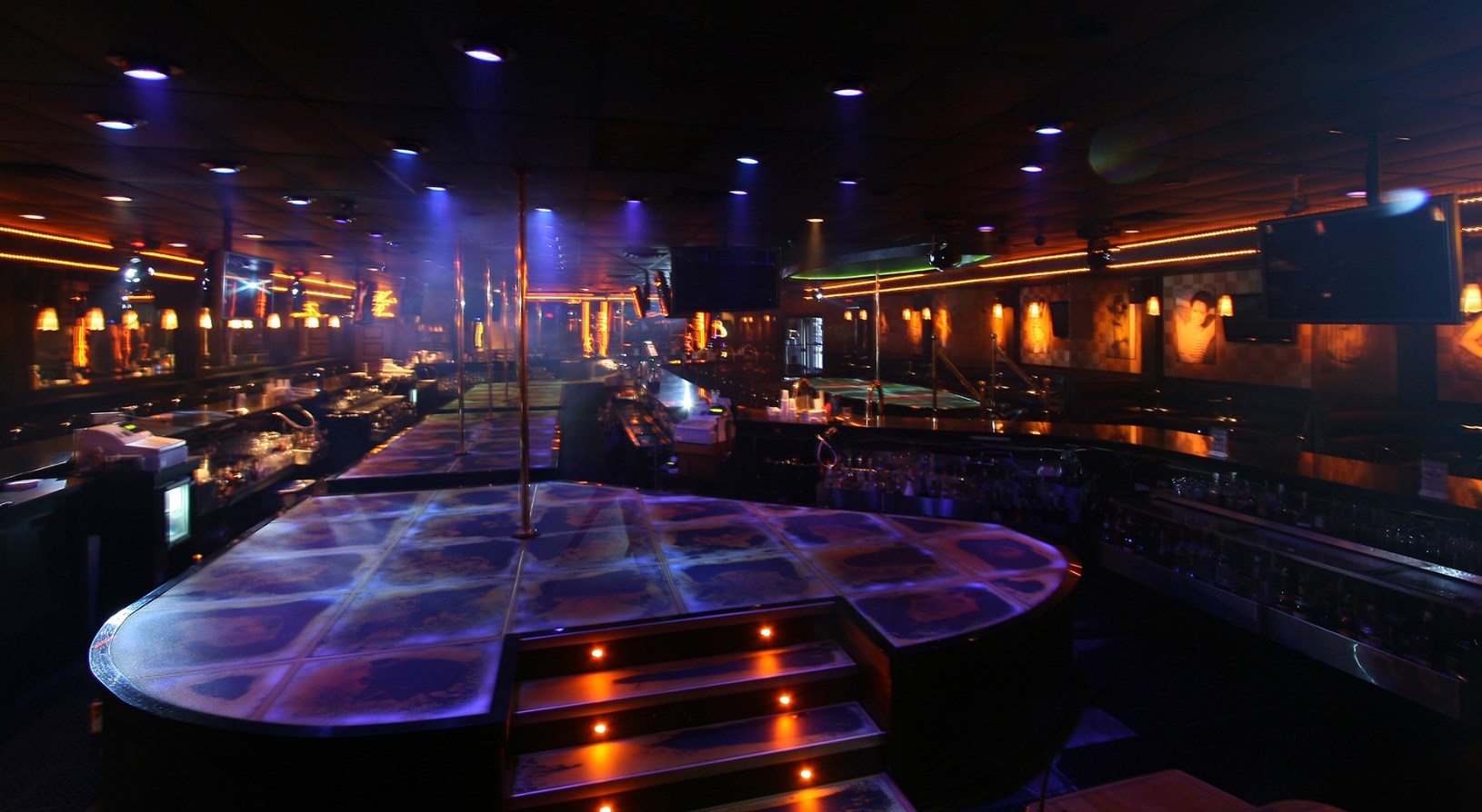 Cheerleaders Gentlemen's Club - Nightclub in Philadelphia, United States