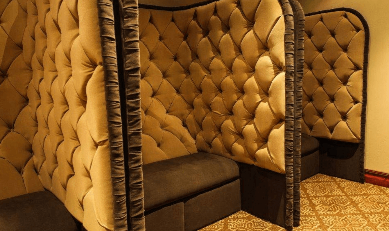 Essexs Gentlemen's Club - Nightclub in Phoenix, United States