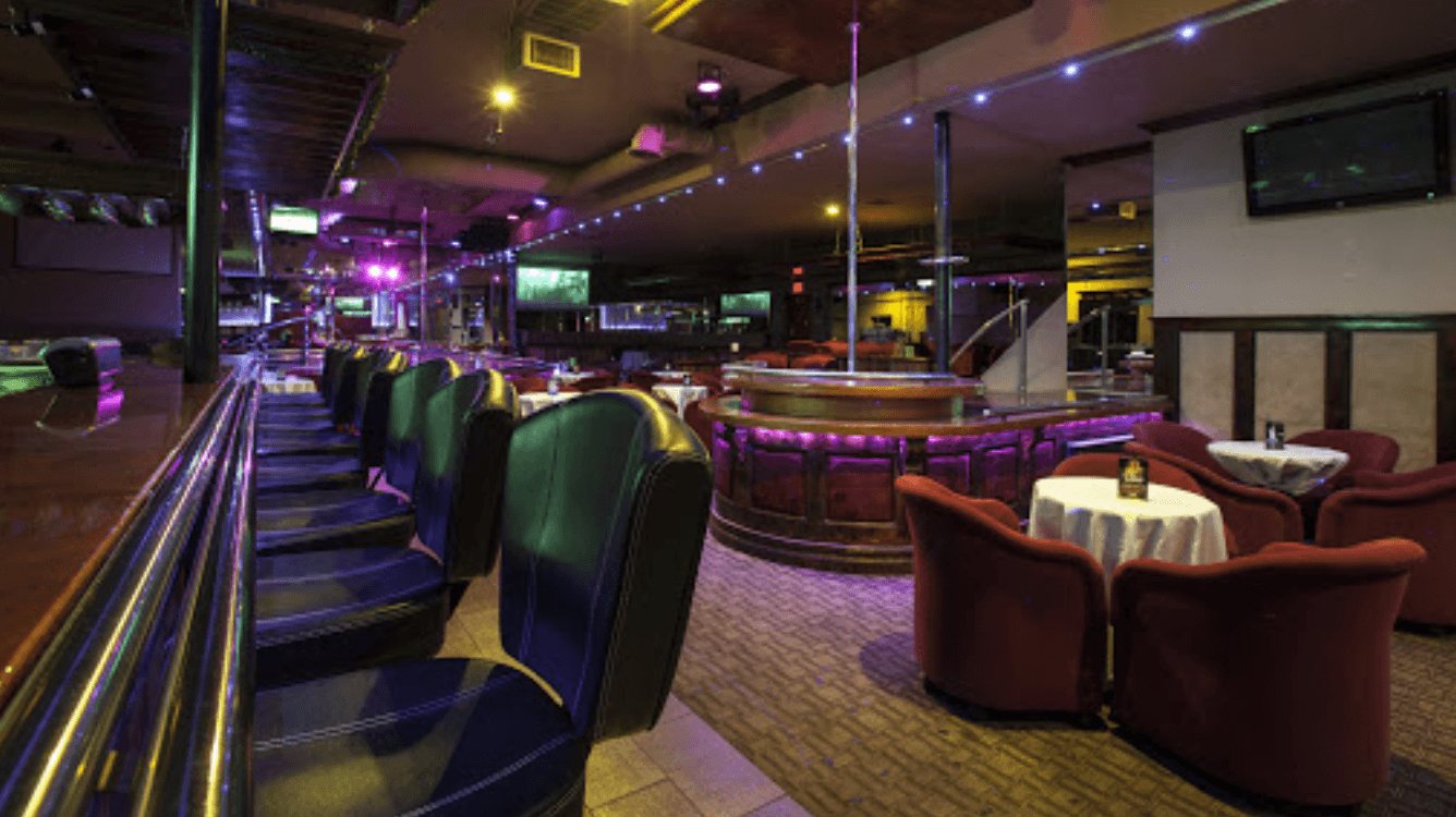 Essexs Gentlemen's Club - Nightclub in Phoenix, United States