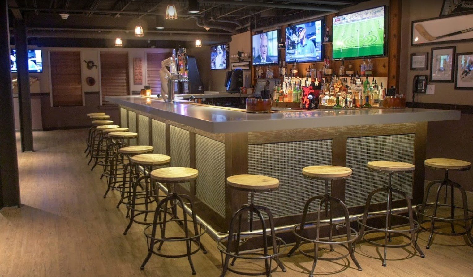 Blush Gentlemen's Club & Sports Bar - Nightclub in Pittsburgh, United States