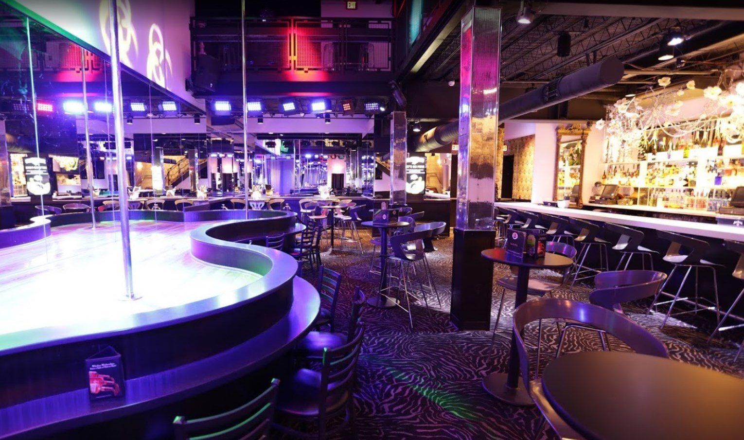 Blush Gentlemen's Club & Sports Bar - Nightclub in Pittsburgh, United States