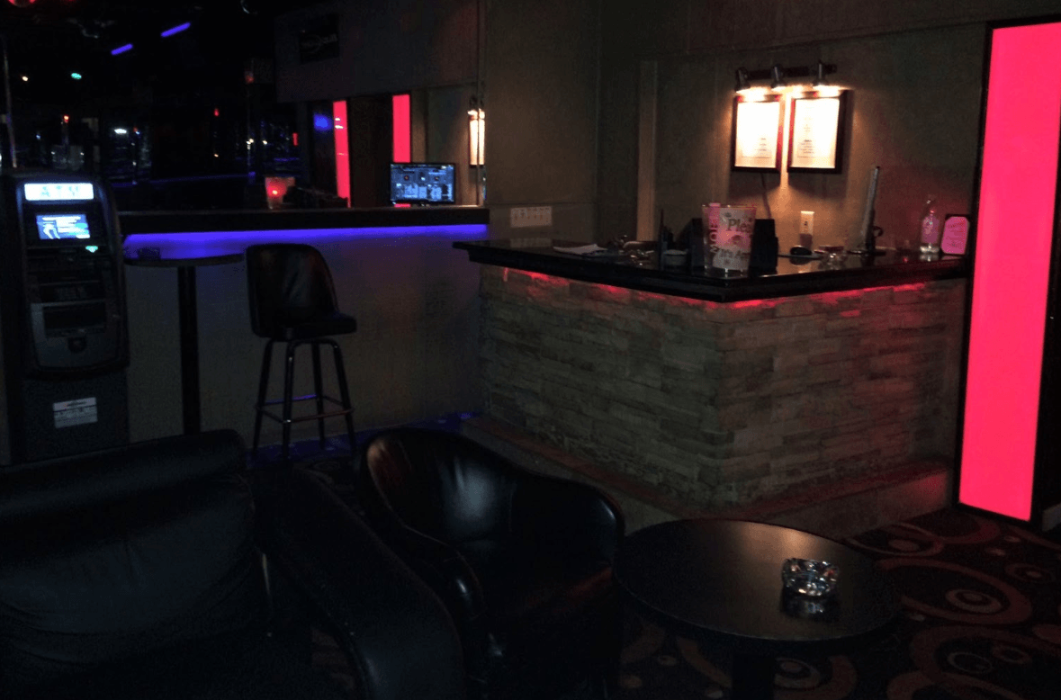 Showgirls - Nightclub in Plant City, United States