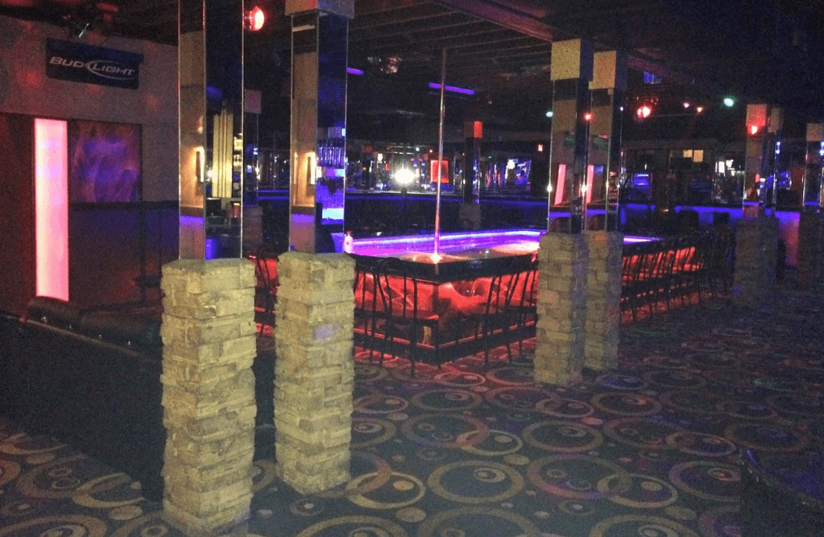 Showgirls - Nightclub in Plant City, United States