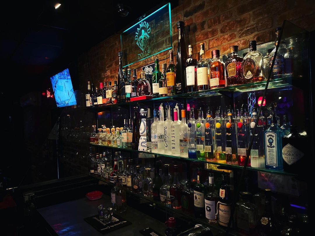 Diamond Dolls - Nightclub in Pompano Beach, United States