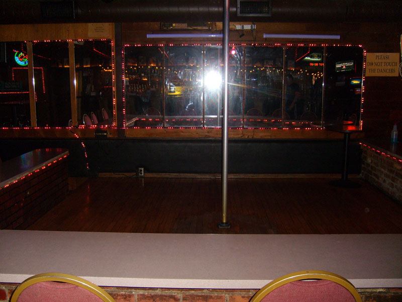 Riverside Corral - Nightclub in Portland, United States