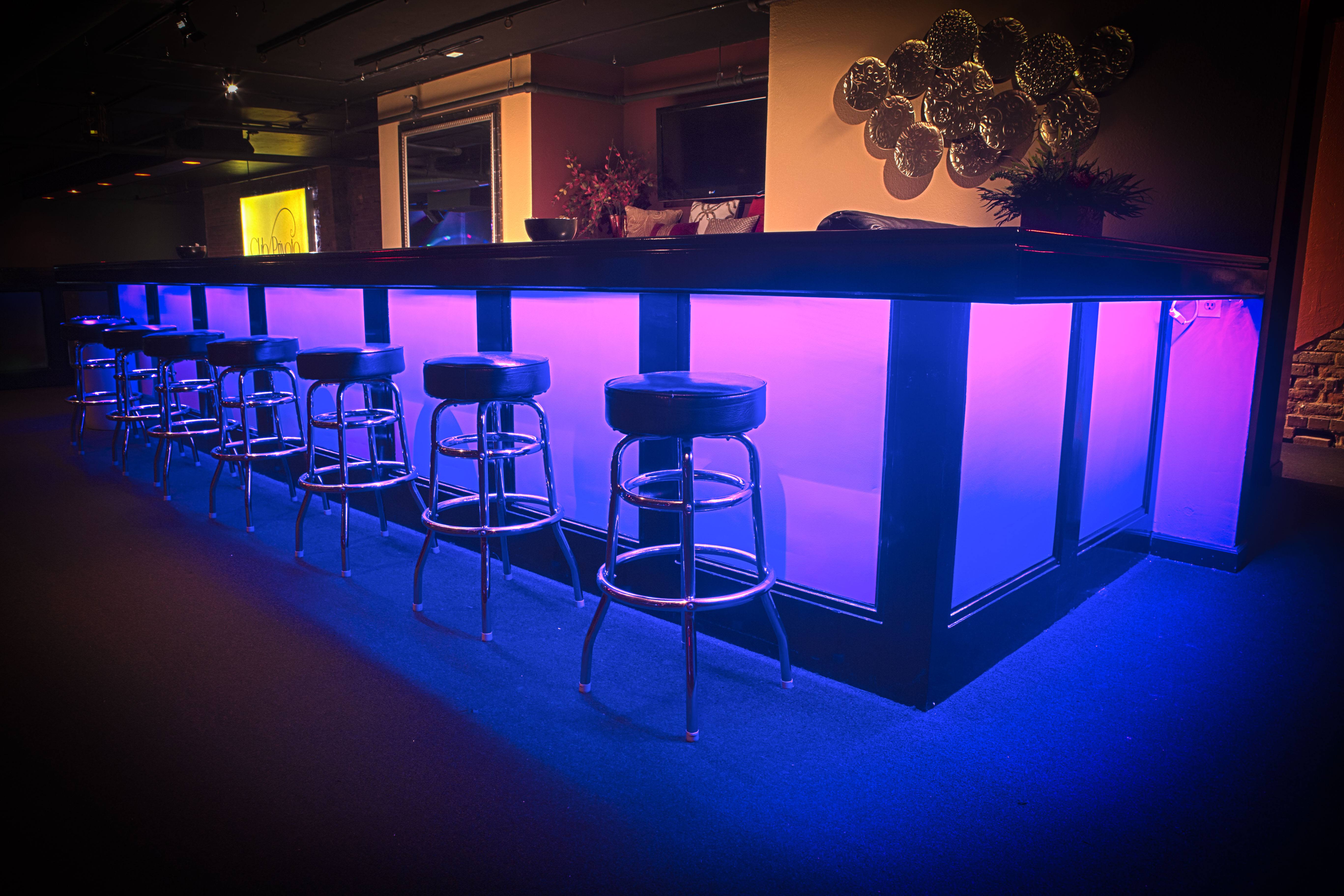Club Privata - Swinger Club in Portland, United States