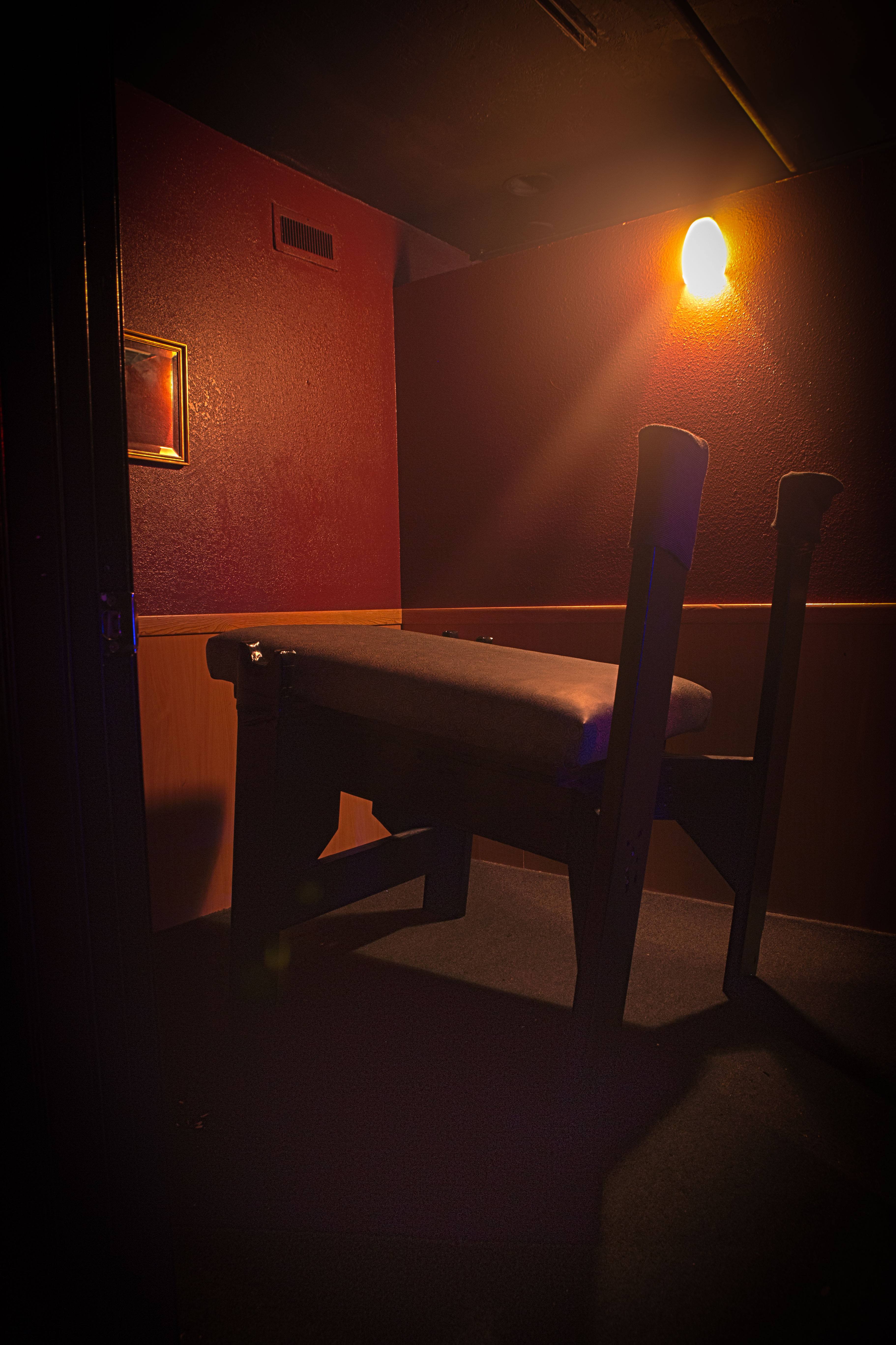 Club Privata - Swinger Club in Portland, United States