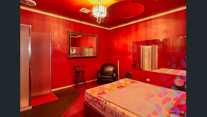 Candy Club 392 - Brothel in Richmond, United States