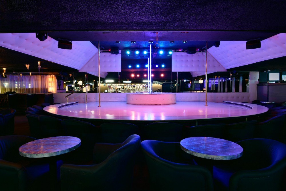 Candy Shop Gentlemen's Club - Nightclub in San Diego, United States