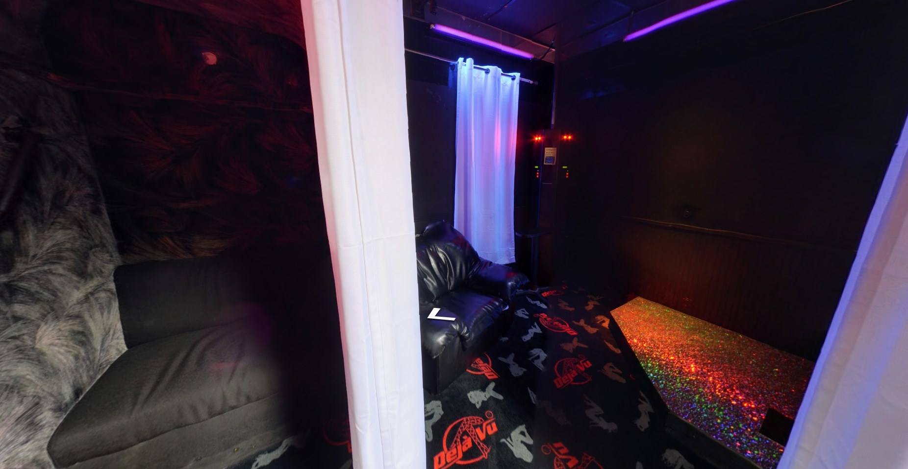 Deja Vu Showgirls San Diego - Nightclub in San Diego, United States