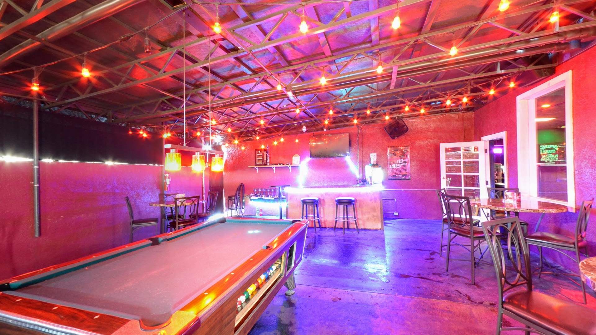 Deja Vu Showgirls San Diego - Nightclub in San Diego, United States