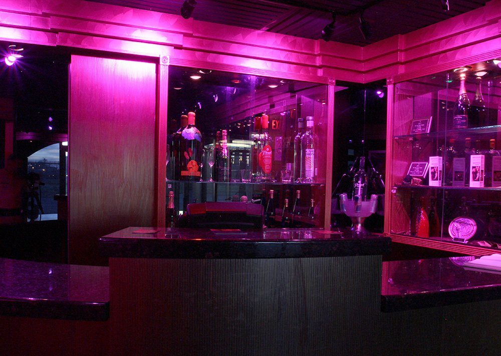 The Diamond Cabaret - Nightclub in Sauget, United States