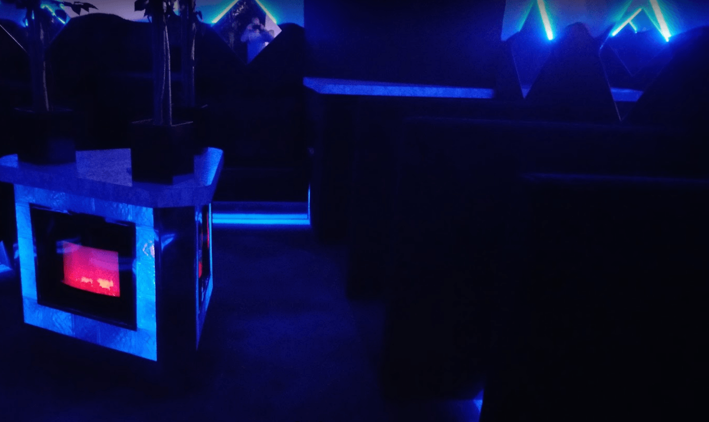 High Heels Gentlemen's Club - Nightclub in Somonauk, United States