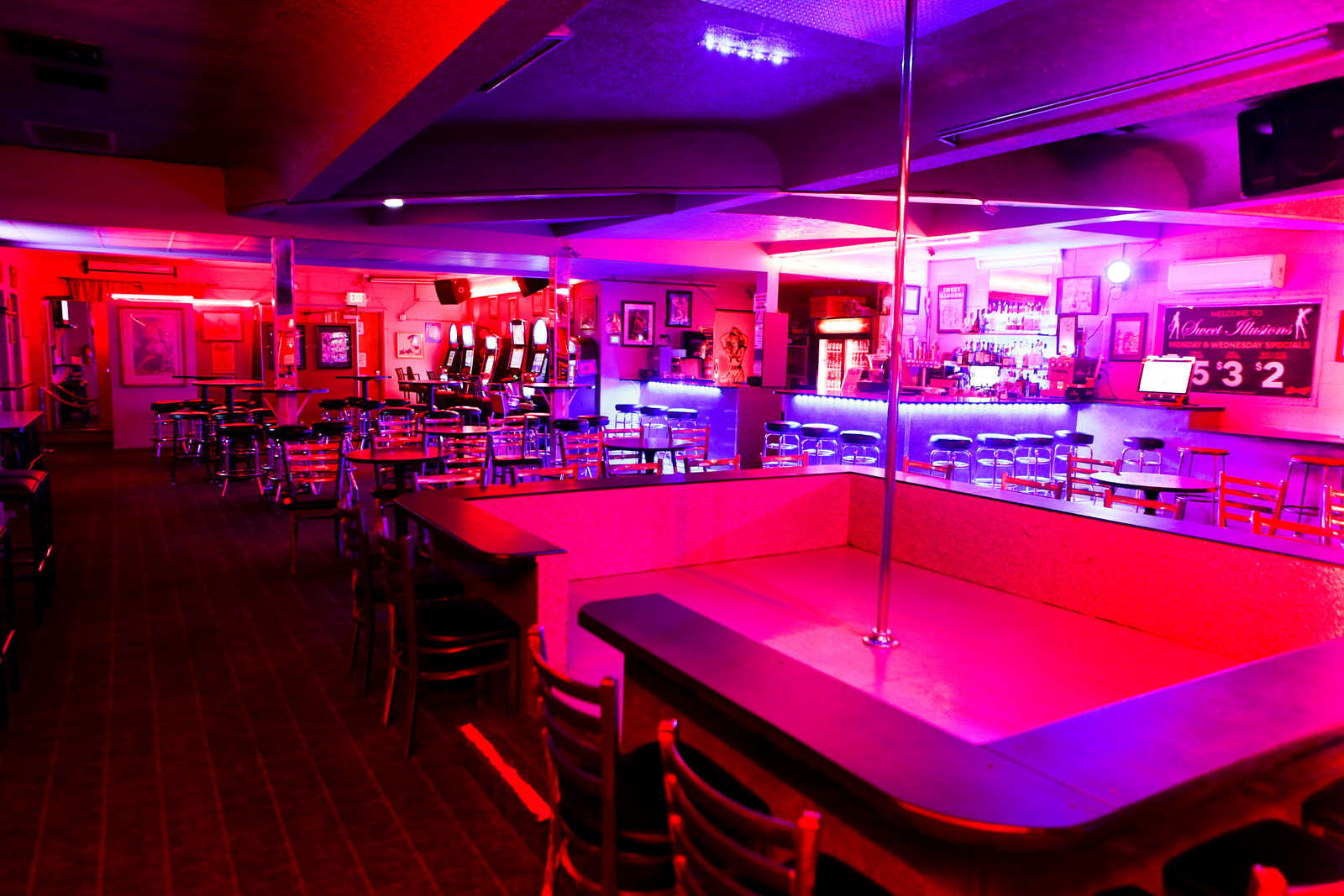 Sweet Illusions Gentlemen`s Club - Nightclub in Springfield, United States