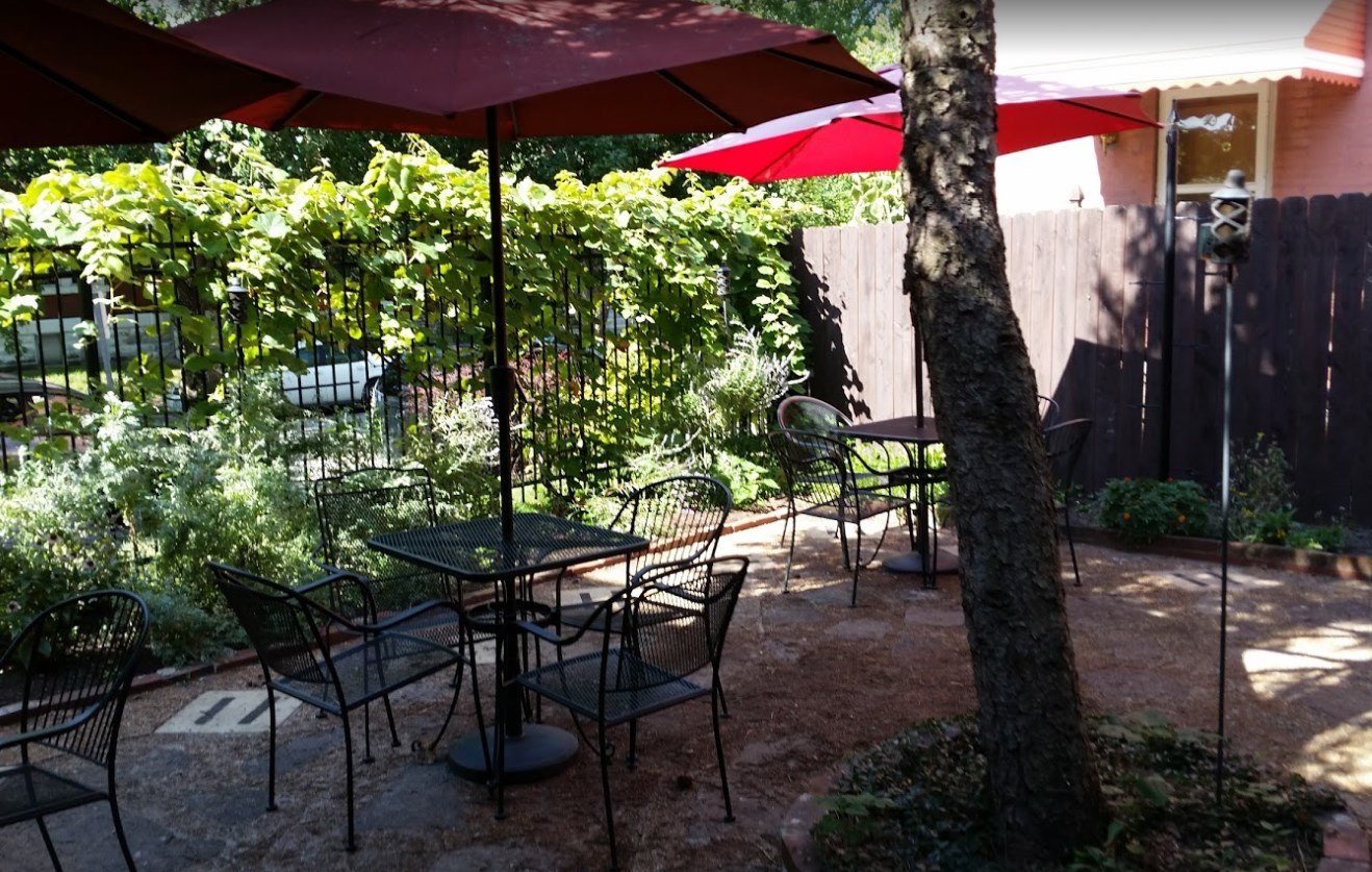 Shameless Grounds - Swinger Club in St Louis, United States