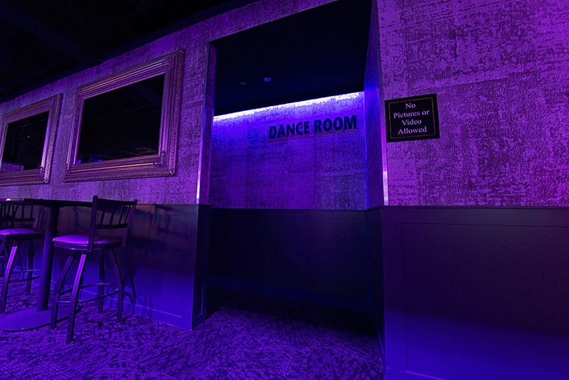 Gold Room Chicago - Nightclub in Stone Park, United States
