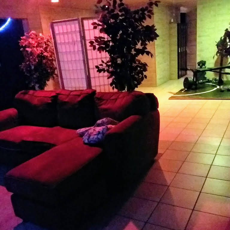 Lucky Lady Cabaret Midnight Video & Temptations Spa - Nightclub in Sweet Springs, United States