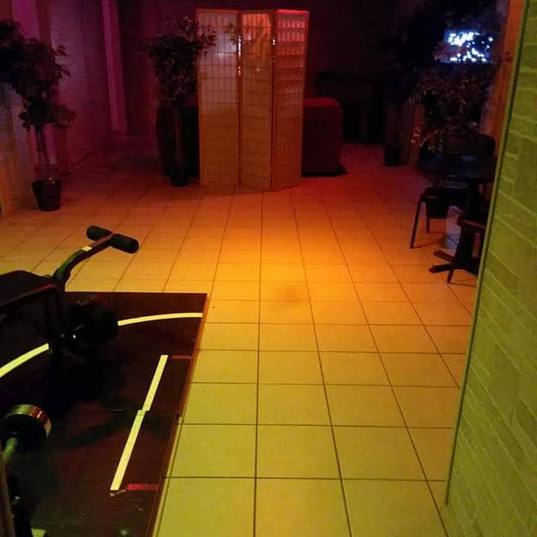 Lucky Lady Cabaret Midnight Video & Temptations Spa - Nightclub in Sweet Springs, United States