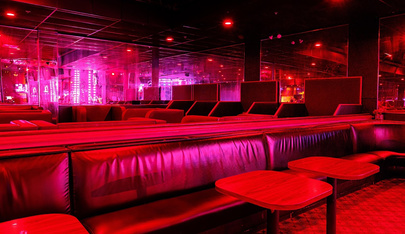 Dream Girls At Fox's - Nightclub in Tacoma, United States