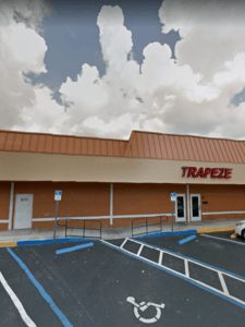 Trapeze Club - Swinger Club in Tamarac, United States